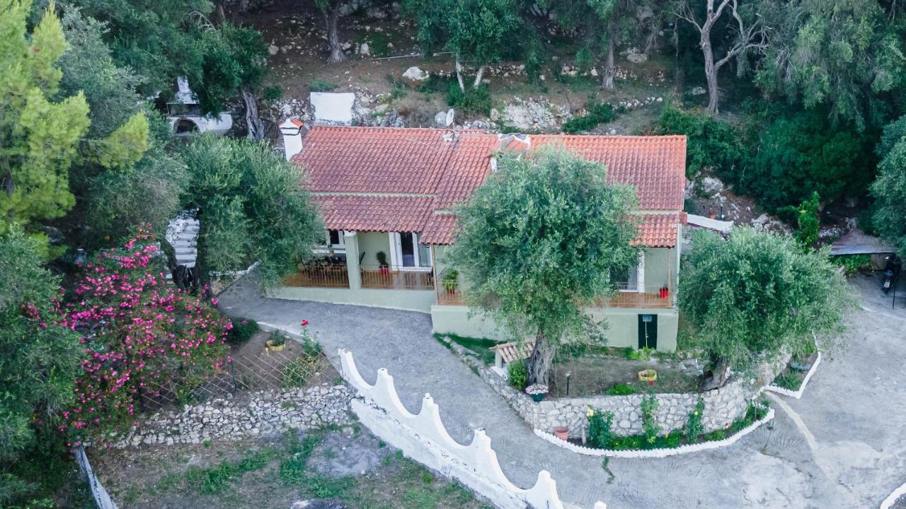 Manteshouse Villa Paleokastritsa Exterior photo