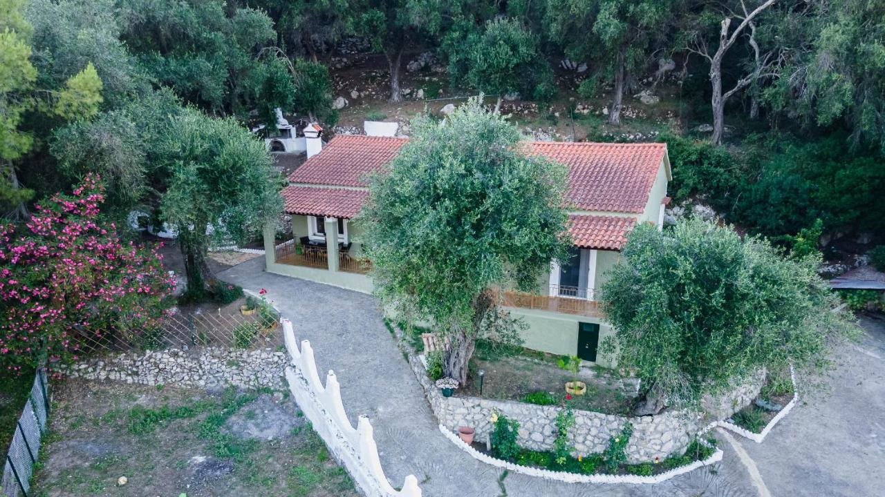 Manteshouse Villa Paleokastritsa Exterior photo